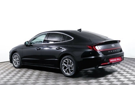 Hyundai Sonata VIII, 2021 год, 2 080 000 рублей, 5 фотография