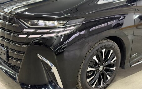 Toyota Alphard, 2023 год, 14 650 000 рублей, 2 фотография