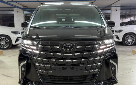 Toyota Alphard, 2023 год, 14 650 000 рублей, 8 фотография