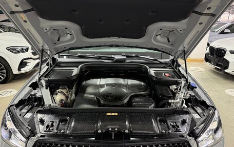 Mercedes-Benz GLE, 2024 год, 15 600 000 рублей, 12 фотография