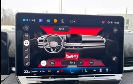 Volkswagen T-Roc, 2026 год, 3 760 252 рублей, 10 фотография