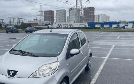 Peugeot 107 I рестайлинг, 2009 год, 385 000 рублей, 2 фотография