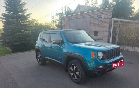 Jeep Renegade I рестайлинг, 2021 год, 2 350 000 рублей, 2 фотография