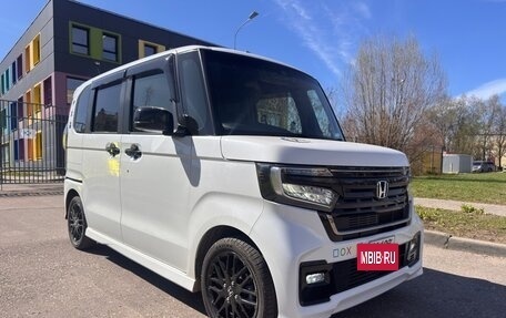 Honda N-BOX II, 2022 год, 1 830 000 рублей, 4 фотография