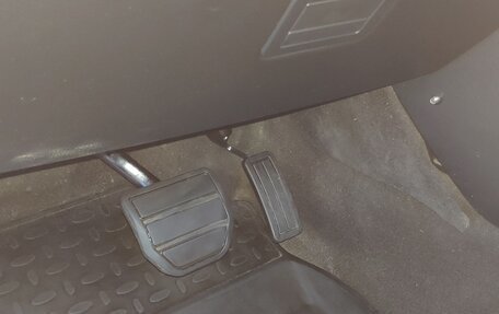 Land Rover Discovery III, 2008 год, 1 540 000 рублей, 21 фотография