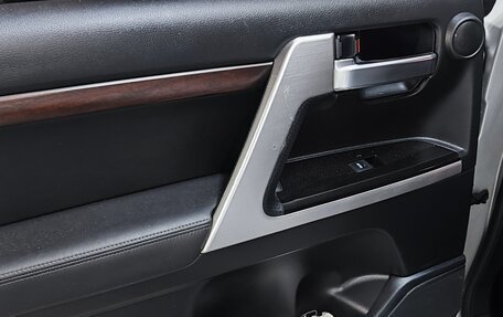 Toyota Land Cruiser 200, 2016 год, 6 350 000 рублей, 8 фотография