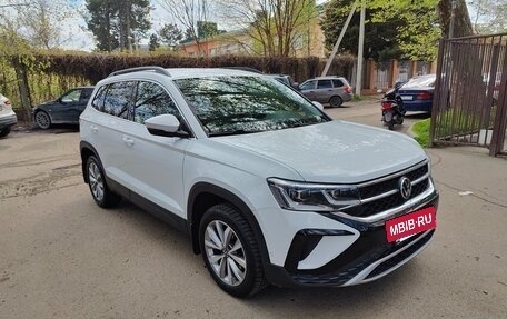 Volkswagen Taos, 2022 год, 2 650 000 рублей, 4 фотография