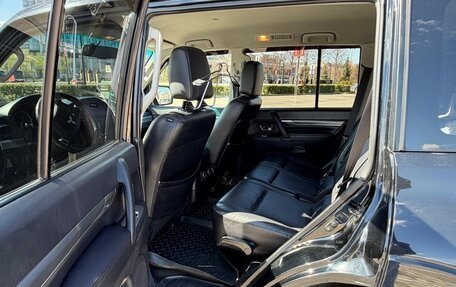 Mitsubishi Pajero IV, 2010 год, 1 950 000 рублей, 8 фотография