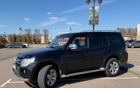 Mitsubishi Pajero IV, 2010 год, 1 950 000 рублей, 5 фотография