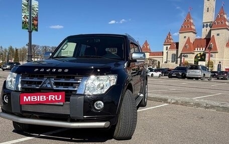 Mitsubishi Pajero IV, 2010 год, 1 950 000 рублей, 4 фотография