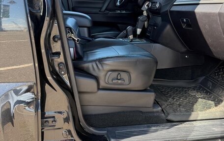 Mitsubishi Pajero IV, 2010 год, 1 950 000 рублей, 20 фотография