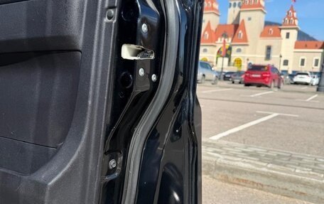 Mitsubishi Pajero IV, 2010 год, 1 950 000 рублей, 21 фотография