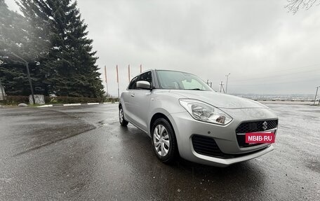 Suzuki Swift V, 2018 год, 1 100 000 рублей, 2 фотография