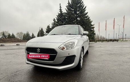 Suzuki Swift V, 2018 год, 1 100 000 рублей, 9 фотография