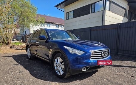 Infiniti FX II, 2012 год, 2 000 000 рублей, 4 фотография