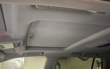 Toyota Land Cruiser 200, 2017 год, 4 600 000 рублей, 9 фотография