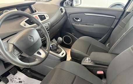 Renault Scenic III, 2010 год, 690 000 рублей, 7 фотография