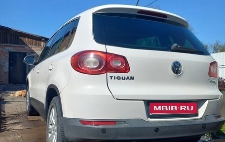 Volkswagen Tiguan I, 2010 год, 1 170 000 рублей, 4 фотография