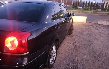 Toyota Avensis III рестайлинг, 2007 год, 680 000 рублей, 7 фотография