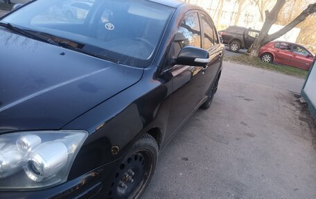 Toyota Avensis III рестайлинг, 2007 год, 680 000 рублей, 13 фотография