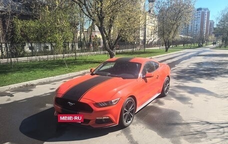Ford Mustang VI рестайлинг, 2016 год, 2 790 000 рублей, 2 фотография