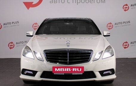 Mercedes-Benz E-Класс, 2011 год, 1 499 000 рублей, 3 фотография