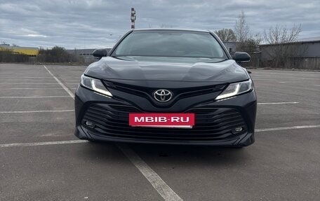 Toyota Camry, 2019 год, 2 200 000 рублей, 6 фотография