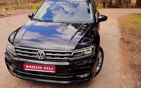 Volkswagen Tiguan II, 2018 год, 3 220 000 рублей, 4 фотография
