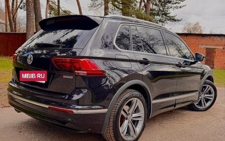 Volkswagen Tiguan II, 2018 год, 3 220 000 рублей, 9 фотография