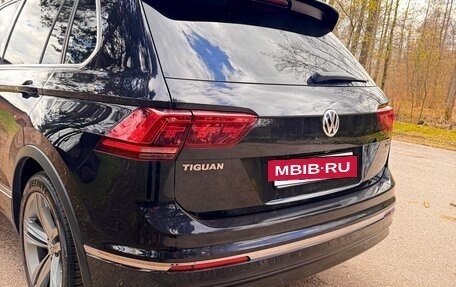 Volkswagen Tiguan II, 2018 год, 3 220 000 рублей, 12 фотография