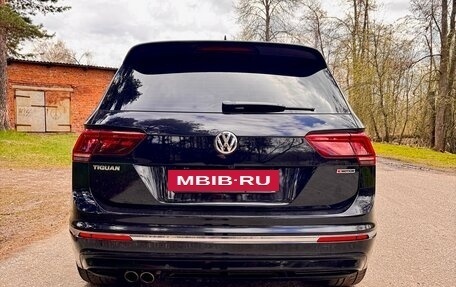 Volkswagen Tiguan II, 2018 год, 3 220 000 рублей, 11 фотография