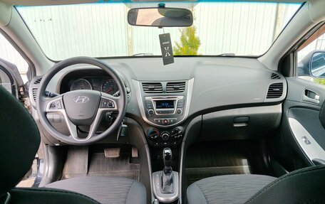 Hyundai Solaris II рестайлинг, 2015 год, 1 190 000 рублей, 19 фотография