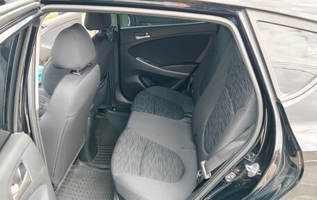 Hyundai Solaris II рестайлинг, 2015 год, 1 190 000 рублей, 28 фотография