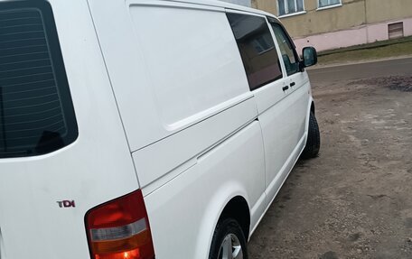 Volkswagen Transporter T5 рестайлинг, 2007 год, 1 012 000 рублей, 4 фотография