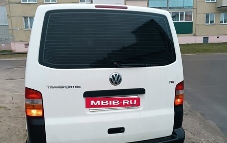 Volkswagen Transporter T5 рестайлинг, 2007 год, 1 012 000 рублей, 5 фотография