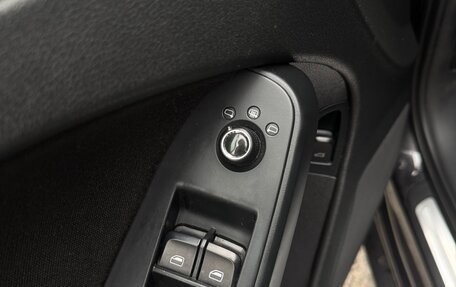 Audi A4, 2010 год, 1 090 000 рублей, 14 фотография