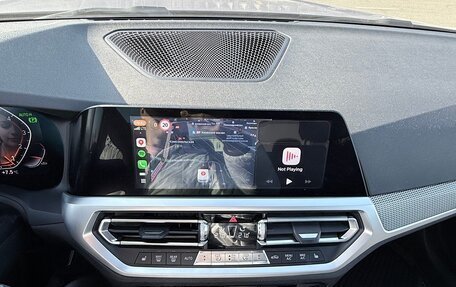 BMW 3 серия, 2019 год, 3 600 000 рублей, 13 фотография