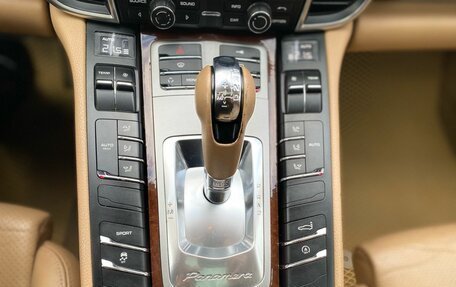 Porsche Panamera II рестайлинг, 2011 год, 2 350 000 рублей, 16 фотография