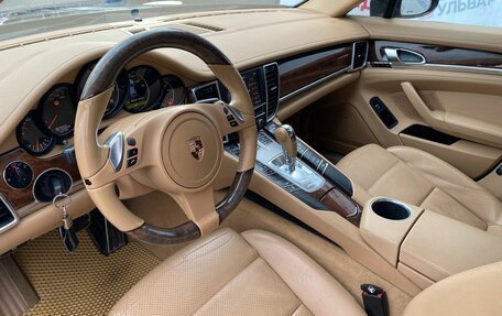 Porsche Panamera II рестайлинг, 2011 год, 2 350 000 рублей, 12 фотография