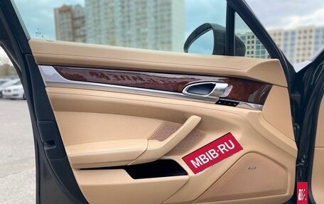 Porsche Panamera II рестайлинг, 2011 год, 2 350 000 рублей, 10 фотография