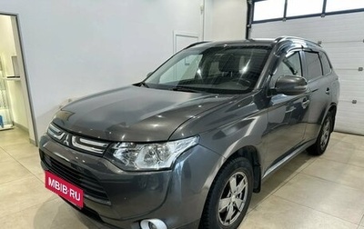 Mitsubishi Outlander III рестайлинг 3, 2013 год, 1 399 000 рублей, 1 фотография