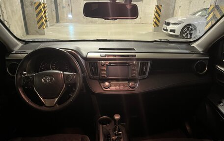 Toyota RAV4, 2014 год, 2 000 000 рублей, 10 фотография