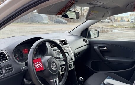 Volkswagen Polo VI (EU Market), 2013 год, 700 000 рублей, 7 фотография