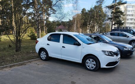 Renault Logan II, 2015 год, 490 000 рублей, 18 фотография