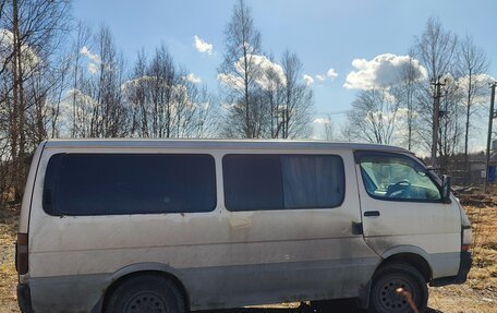 Toyota HiAce H100, 1999 год, 400 000 рублей, 3 фотография