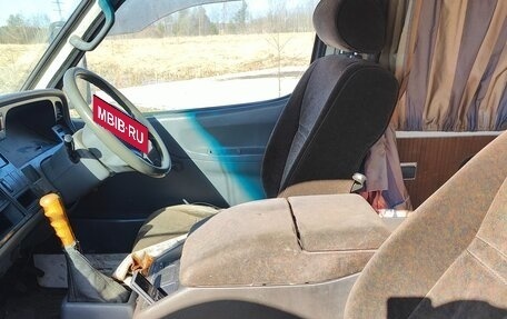 Toyota HiAce H100, 1999 год, 400 000 рублей, 6 фотография