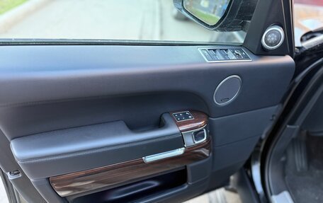 Land Rover Range Rover IV рестайлинг, 2015 год, 5 000 000 рублей, 13 фотография