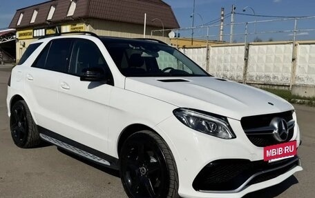 Mercedes-Benz GLE, 2017 год, 4 250 000 рублей, 3 фотография