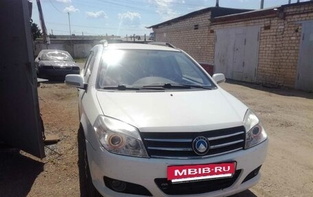 Geely MK Cross I, 2012 год, 340 000 рублей, 2 фотография