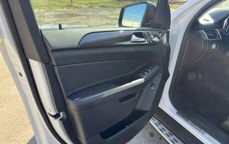 Mercedes-Benz GLE, 2017 год, 4 250 000 рублей, 13 фотография